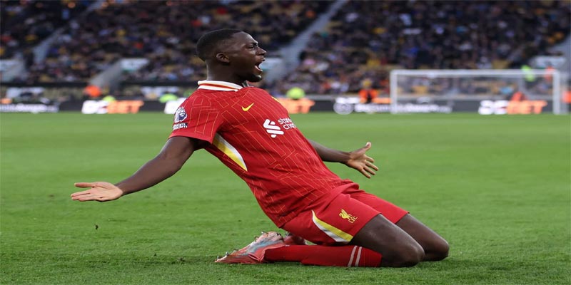 Ibrahima Konate "Tượng đài phòng ngự mới" của Liverpool và Premier League